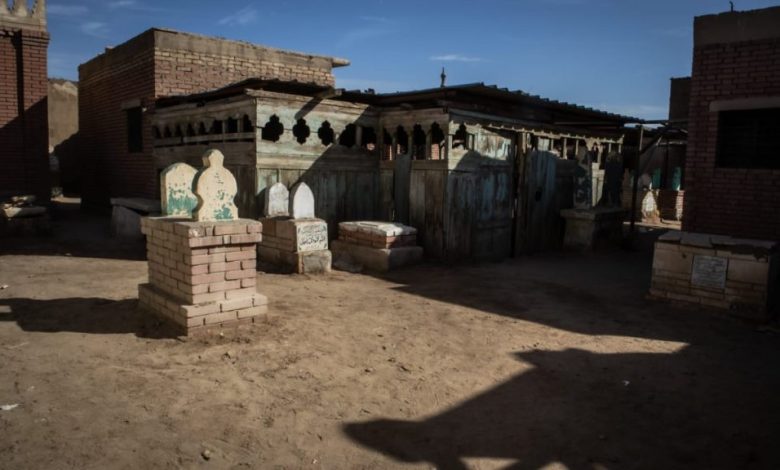 Bab Al-Nasr cemetery. Picture by Islam Youssef, used with permission.