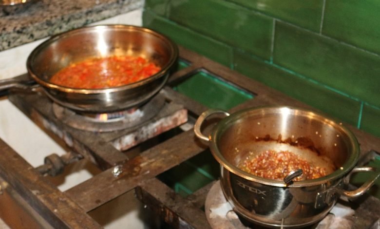 Esna kitchen