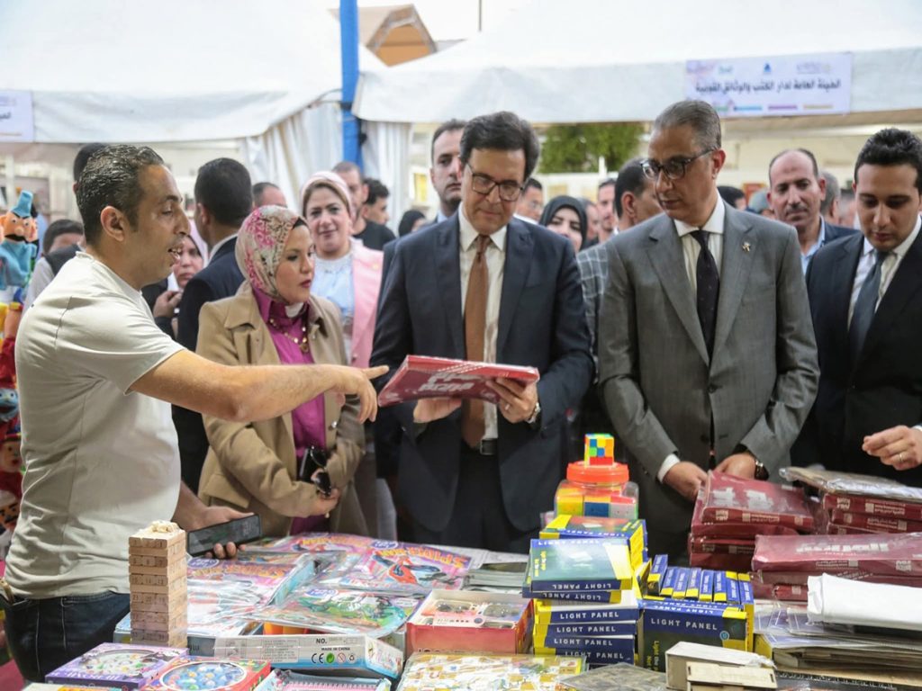Despite controversy, the Fayoum Book Fair sparks cultural movement in the governorate the opening of the first Fayoum Book Fair