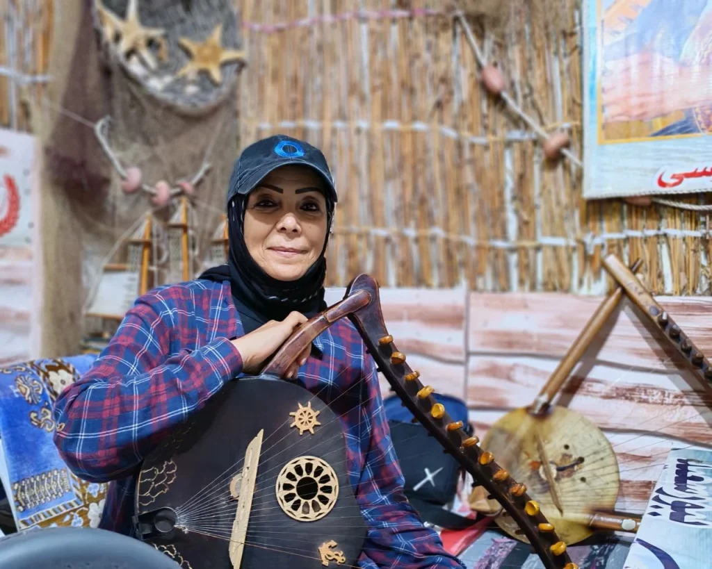 Interview | Fatima Al-Morsi: The simsimiyya told me to sing, and I listened Fatima Al Morsi the first female player of the Simsimiyya