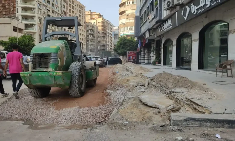 Implementation of the Abu Qir Street expansion project in Alexandria - Photo by Doaa Abdelhamid