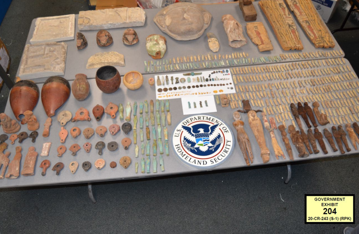Egyptian antiquities were seized from Ashraf Omar Al-Dareer photo from the investigation documents