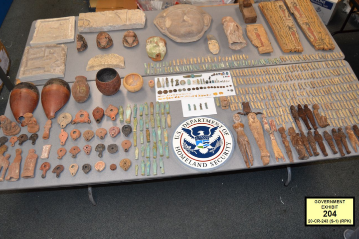 Egyptian antiquities were seized from Ashraf Omar Al-Dareer photo from the investigation documents