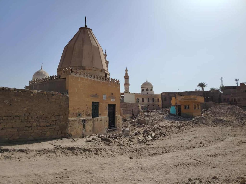 Part of Sayeda Nafisa Cemetery 