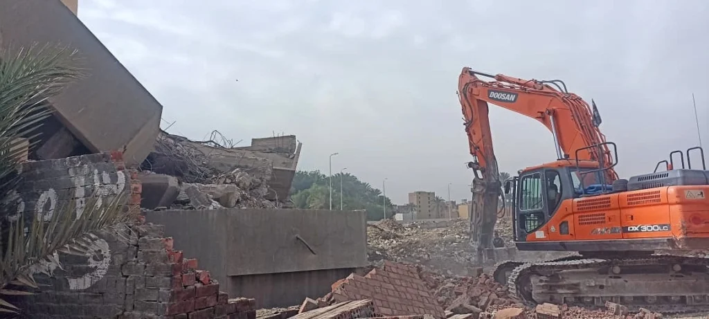 Nabil Darwish Museum.. The End of a Surreal Scene A scene from the demolition process