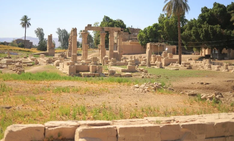 The Ruins of the Medamud Temple East of Luxor - Photo: Abul-Hassan Abdel-Sattar