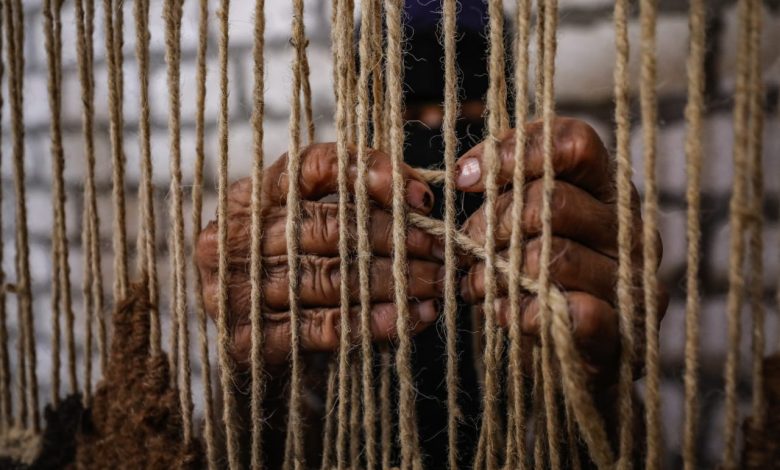 The Craft of Adawi Kilim in Asyut - Photo: Ahmed Mostafa