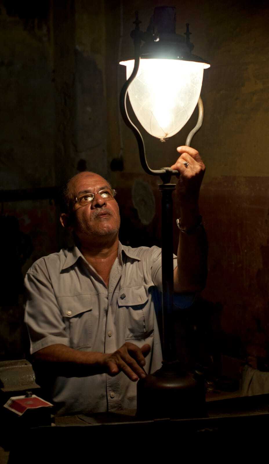 الكلوباتى الأخير تصوير أسامة كمال